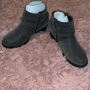Ankle boots